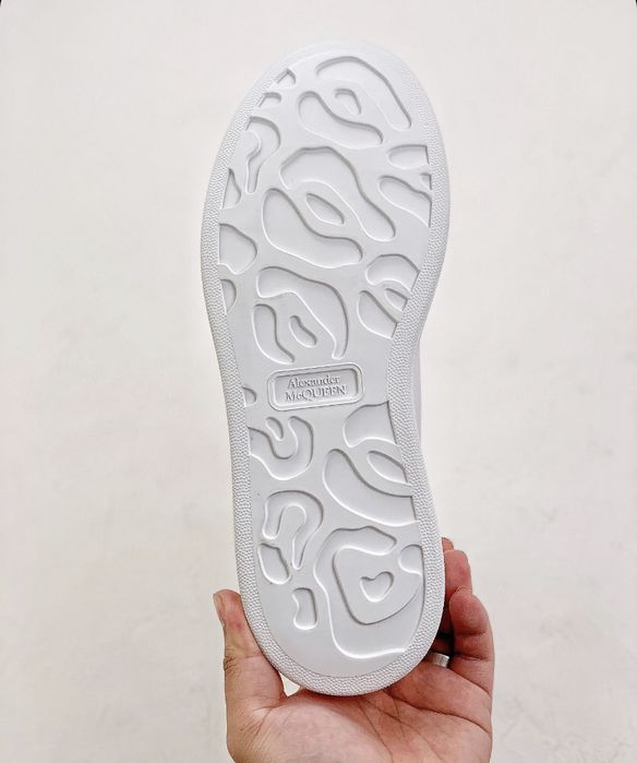 Белые кеды Alexander McQUEEN