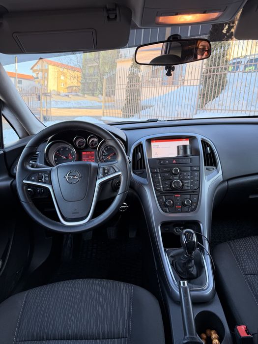 Opel astra j 2015 1.6 diesel distributie schimbata