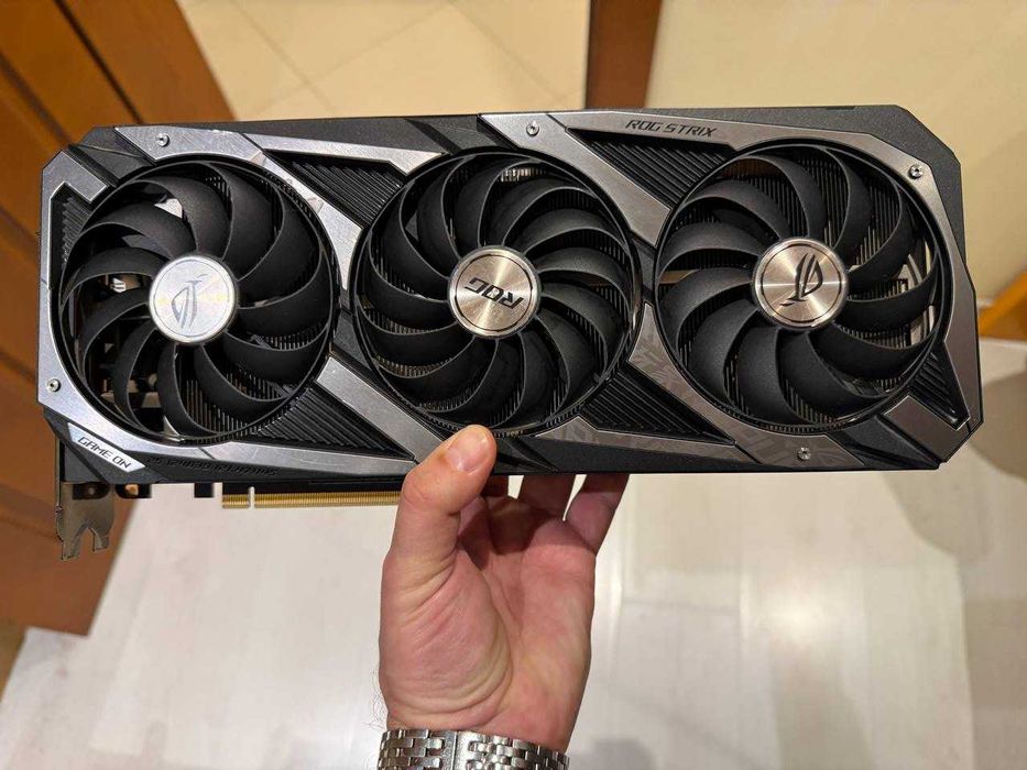 ASUS ROG Strix GeForce RTX 3070 OC Edition 8GB GDDR6
