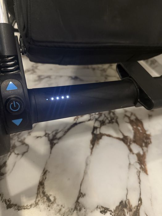 Cybex E- Priam 4 (Пълен комплект+аксесоари) (1900лв само шаси)