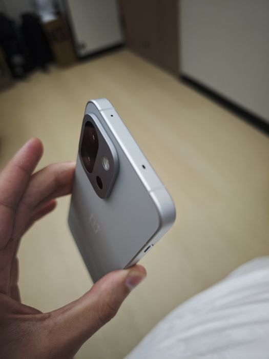 OnePlus 13T 8/256 как новый