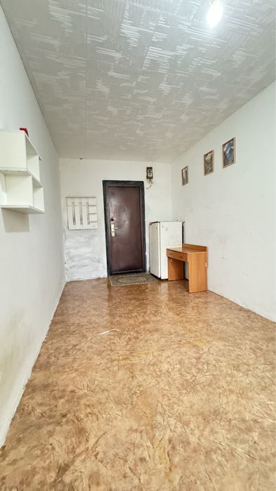 Продам 1 комнату в общедитии