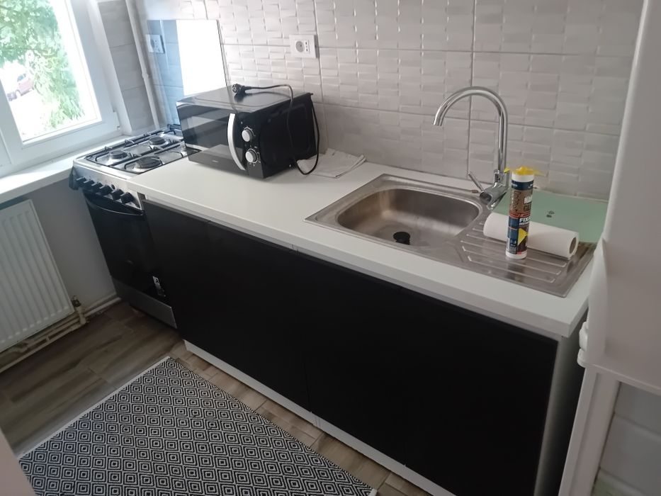 Garsoniera Aurora 30mp etaj 1 la cheie decomandata renovata mobilata centrala termopan