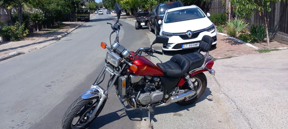 Honda Magna VF750