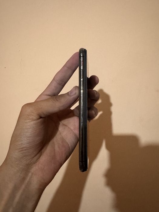 IPHONE X 64ГБ yaxshi holatda