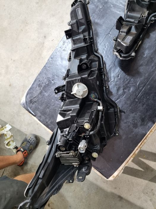 Фары toyota corolla sport