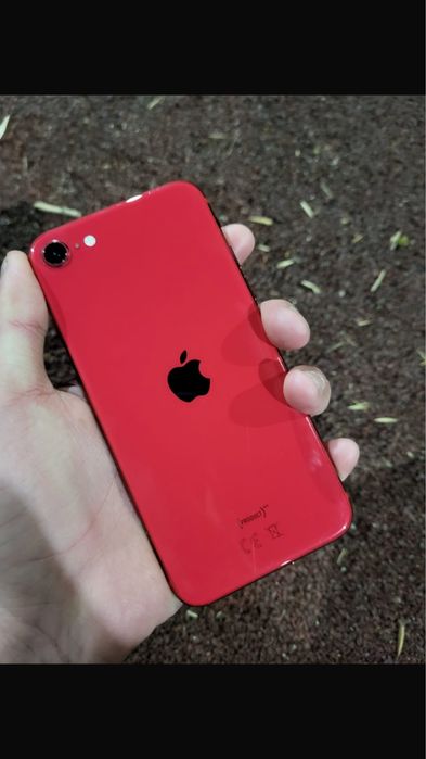 Продам iPhone SE