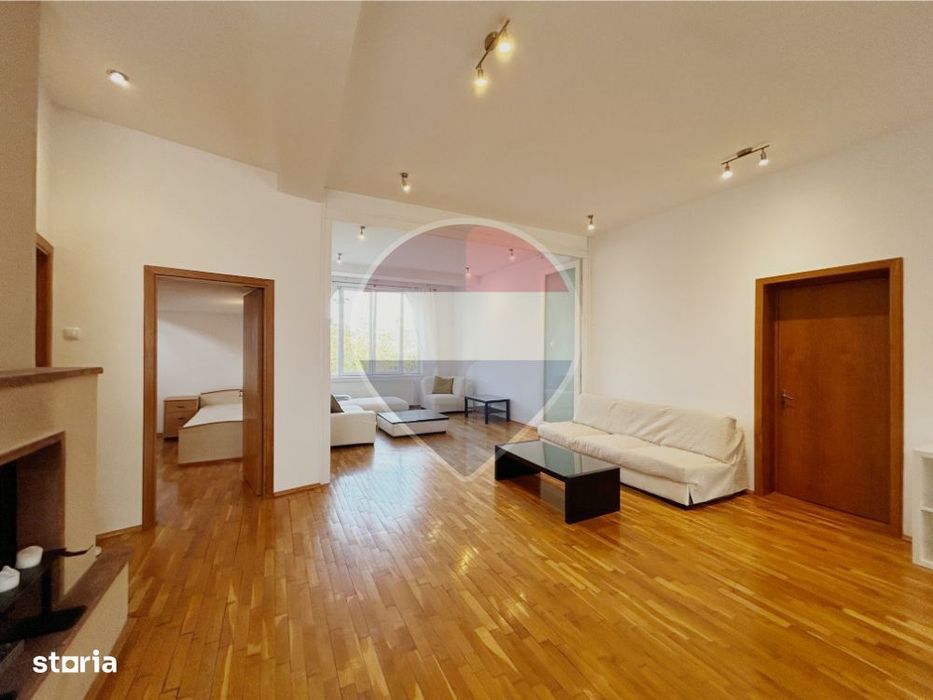 Apartament spatios 3 camere in zona Primaverii