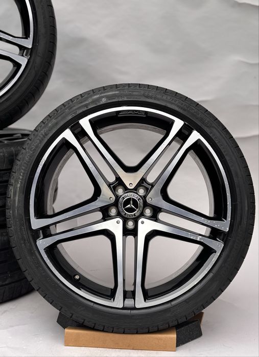 Оригинални джанти с гуми 22 цола Mercedes amg