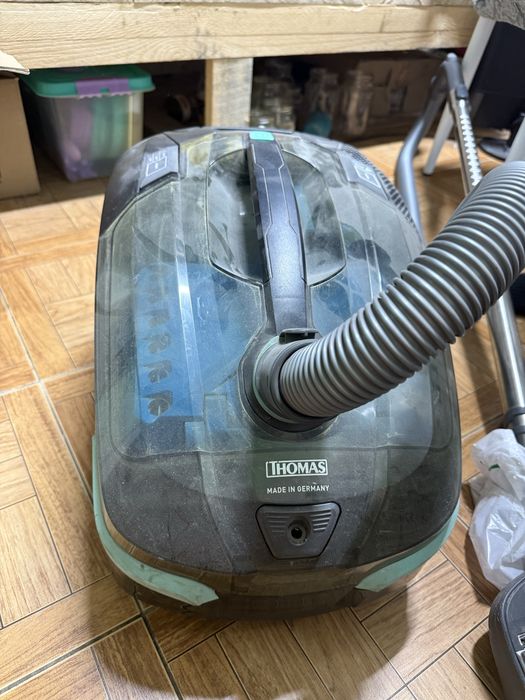 Пылесос 2 в 1. Моющий