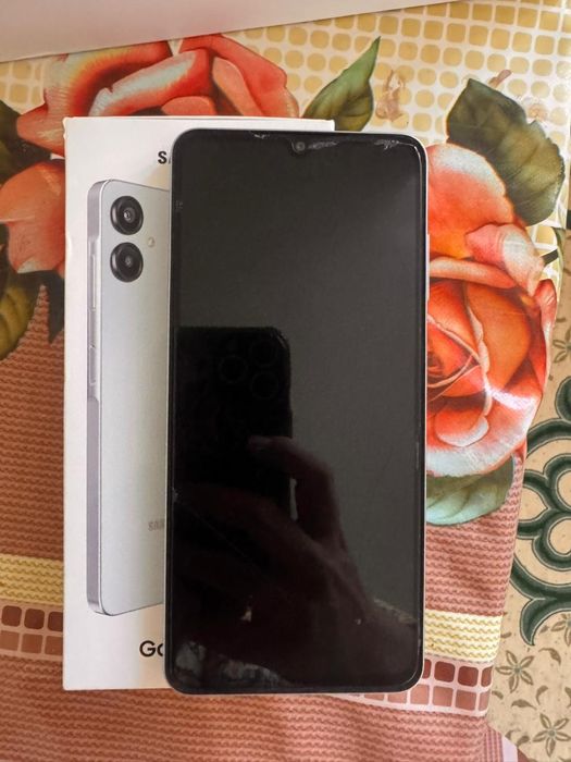 Продам самсунг А06