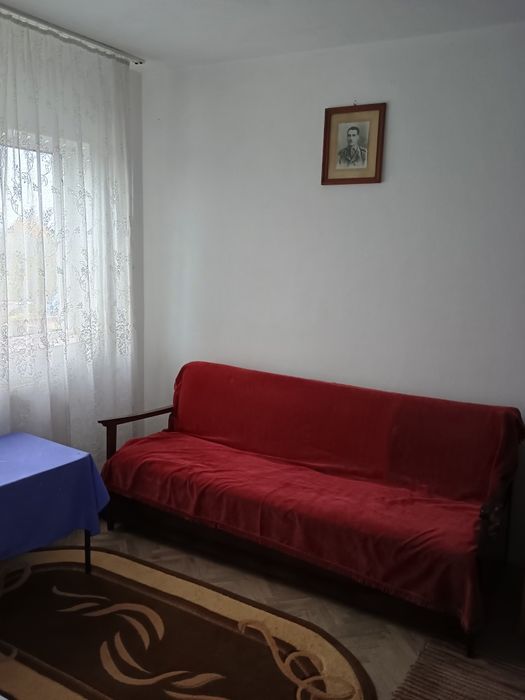 Vând apartament  2 camere