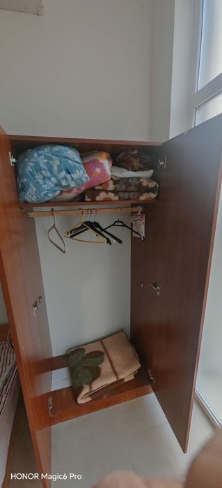 Гардероб двукрилен