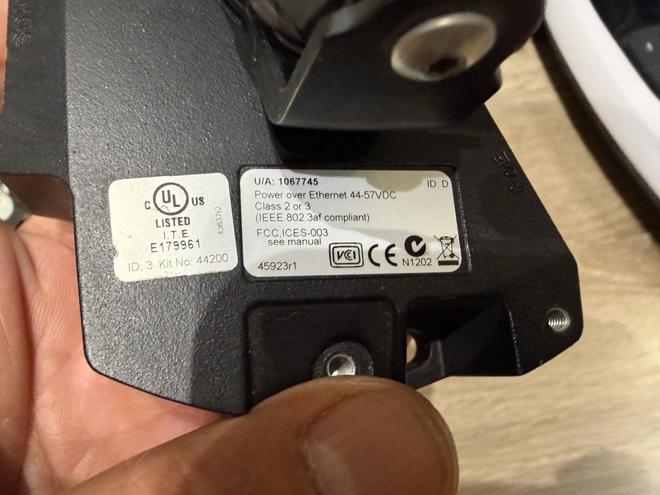 * IP-камеры AXIS P3354 6MM для видео наблюдения оригинал б/у не дорого