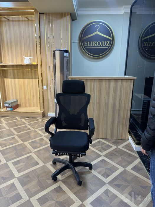 Офисное игровое кресло сетчатое