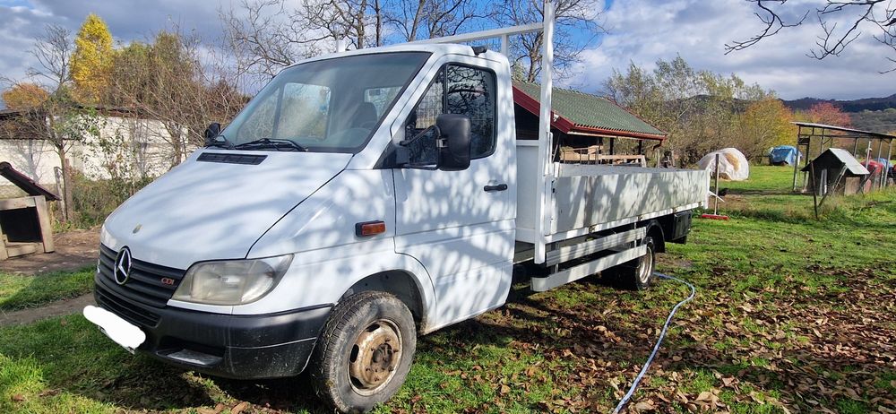 Mercedes benz camioneta