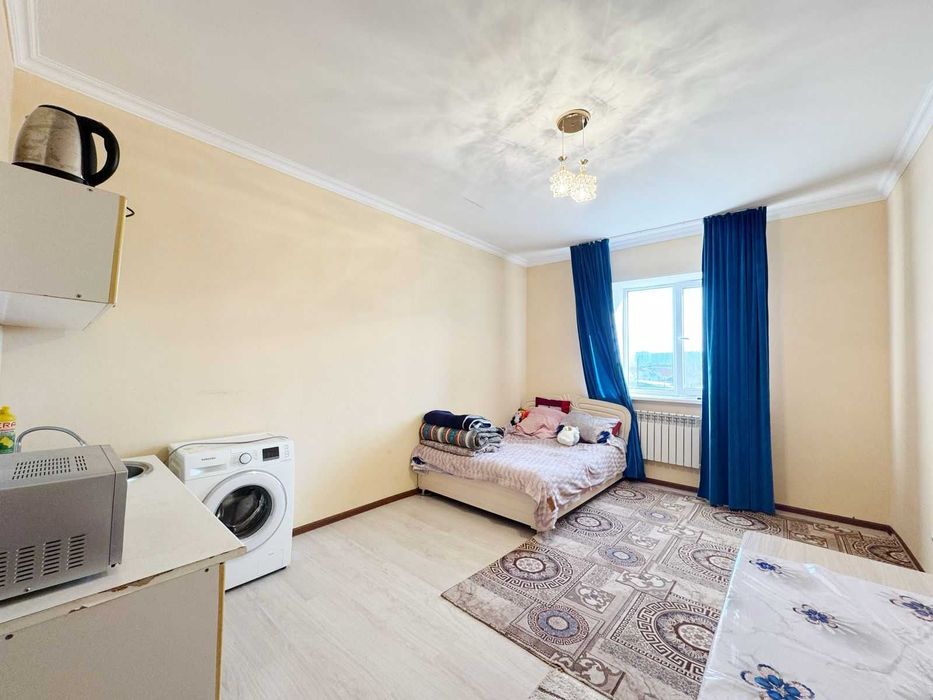 1 комн правый берег,ул.Жанкент,Низкая цена !