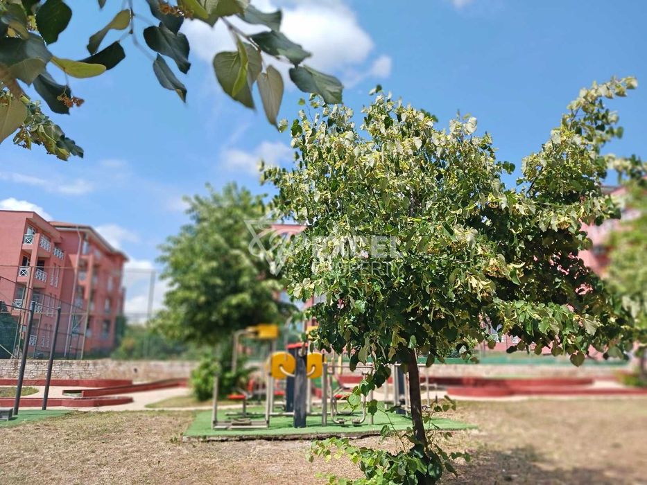 Продава се Тристаен апартамент в к.к. Слънчев бряг - 70 кв.м за 779 €/кв.м - Снимка #1