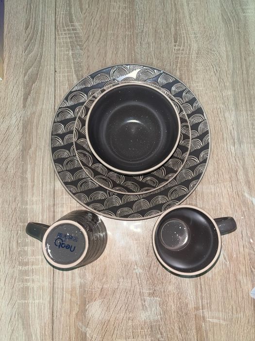 Набор посуды на 4 персоны