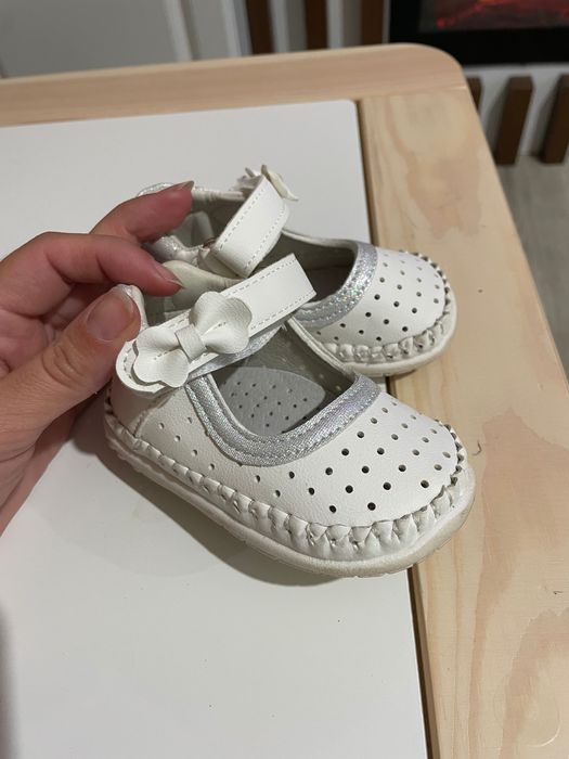 Sandale elegante bebe