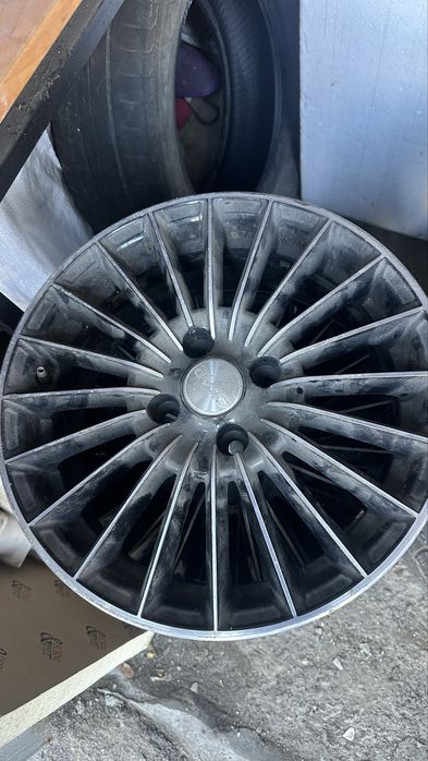 Диски на машину запчасти