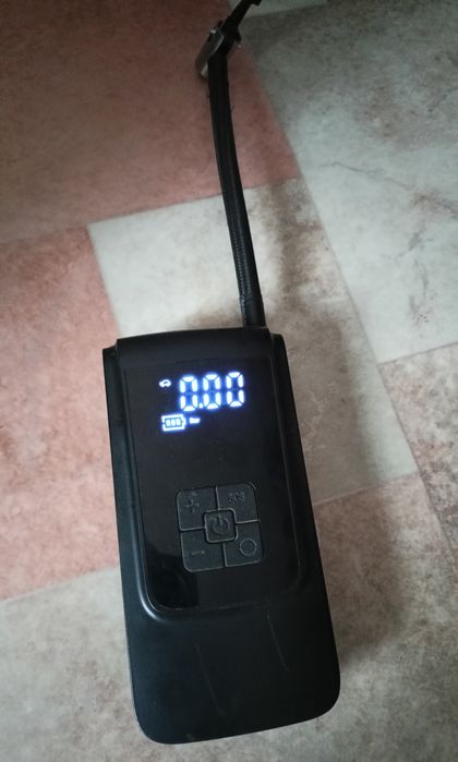 Компрессор для подкачки беспроводной