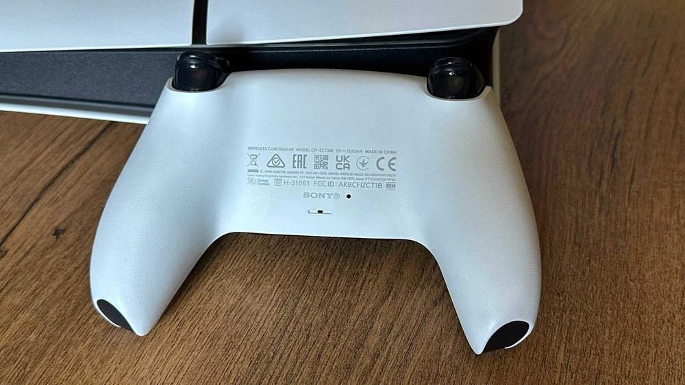 PlayStation 5 Slim - Garantie Noiembrie 2027