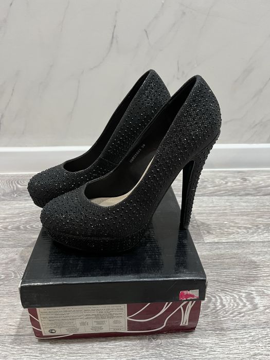 Туфли женские срочно