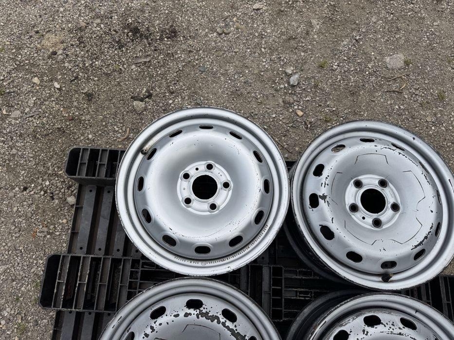4бр.Оригинални джанти 16" 5x114.3 за Renault Trafic,Opel Vivaro,Duster
