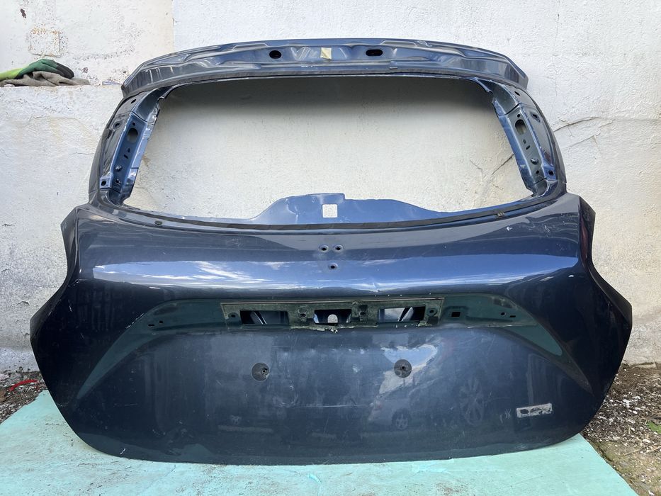Заден капак врата багажник за Renault Zoe Пено Зое 2013-2019г