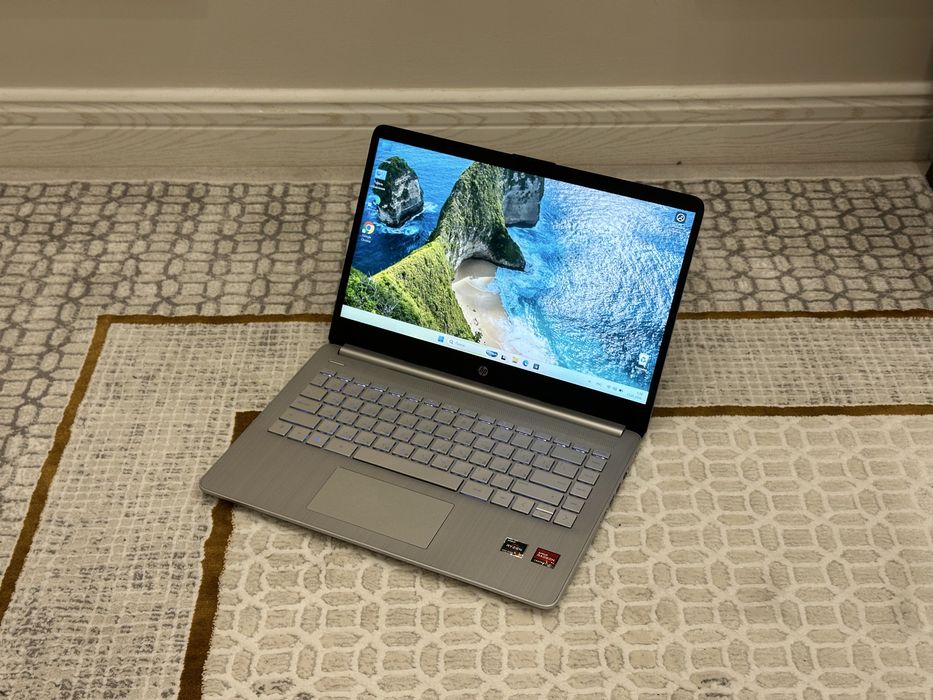Ноутбук HP Laptop 14s R5 / 16GB / SSD 512GB для бизнеса и работы!
