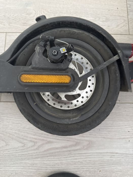 Trotineta Mi electric scooter essential