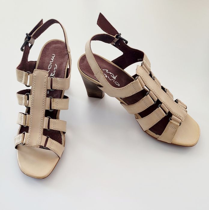 Sandale piele beige marime 39