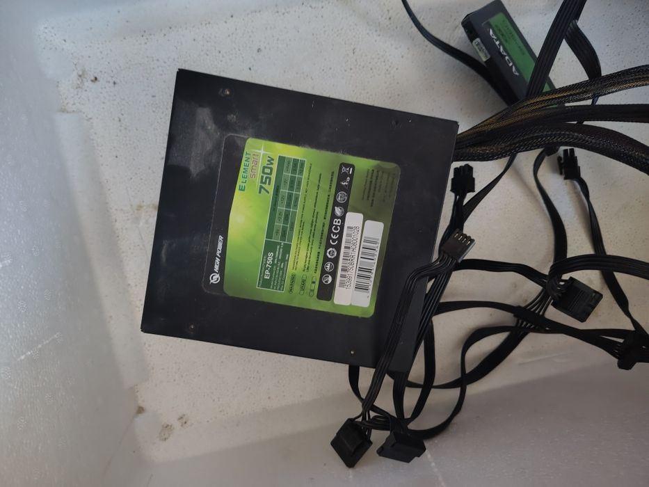 Vând Sistem PC complet