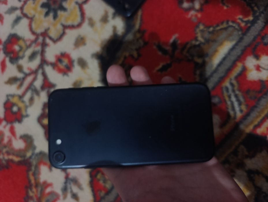 Iphone 7 продаётся