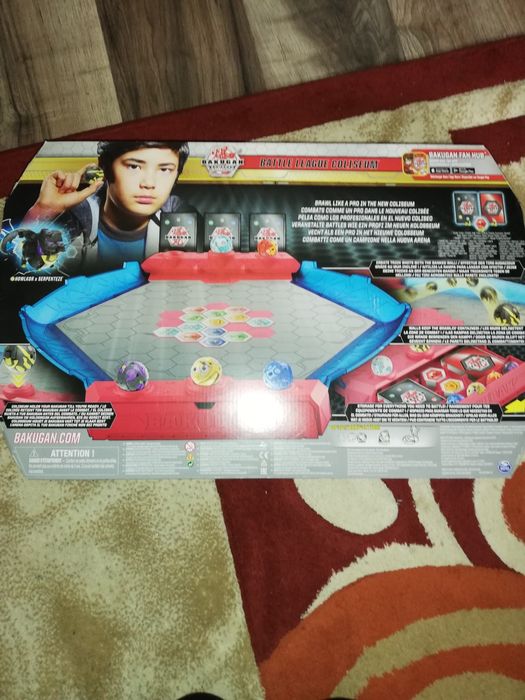 Pistă Bakugan de vânzare
