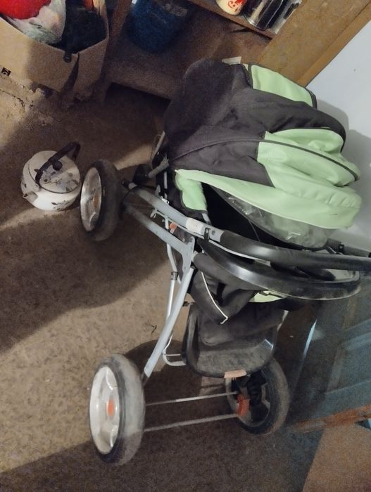 Коляска детская .