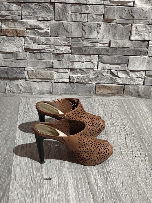 Женские туфли Vince Camuto