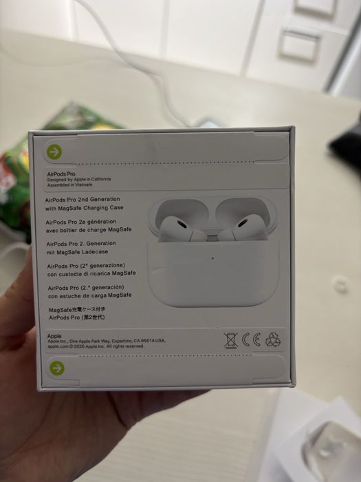 Наушники Apple AirPods Pro 2nd generation