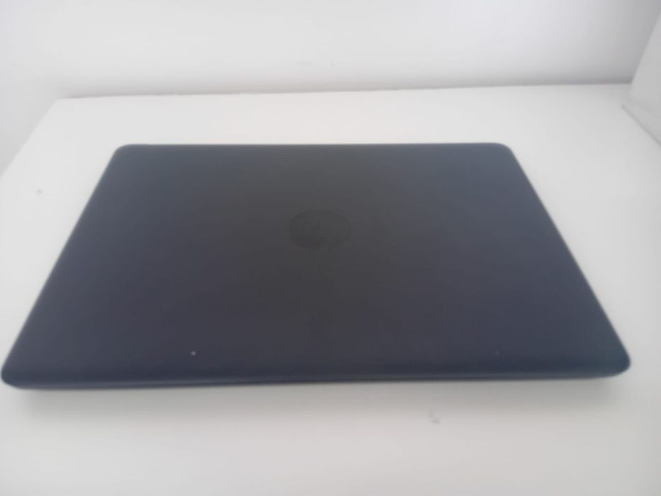 Ноутбук офисный.