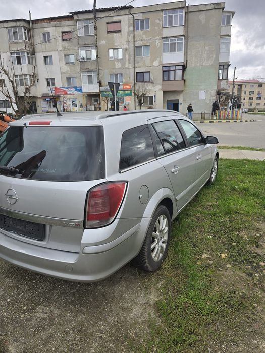 Opel Astra break 1.9 CDTI