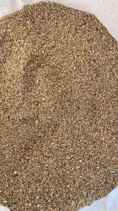 Granule / brizura starter pui crestere gaini ouatoare