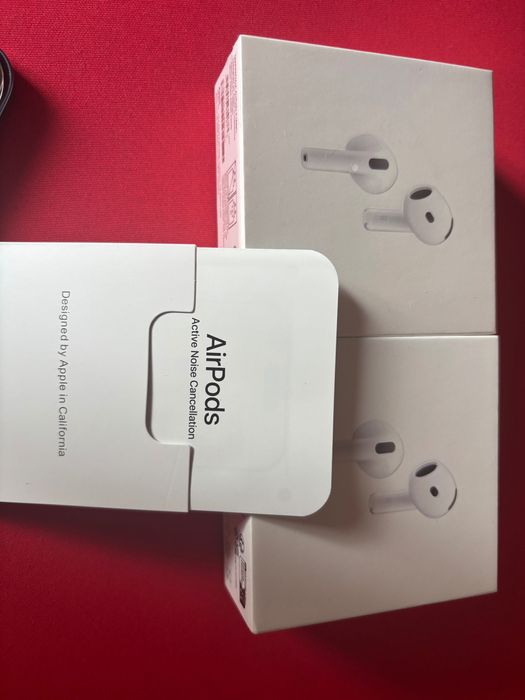 AirPods 4th gen с anc