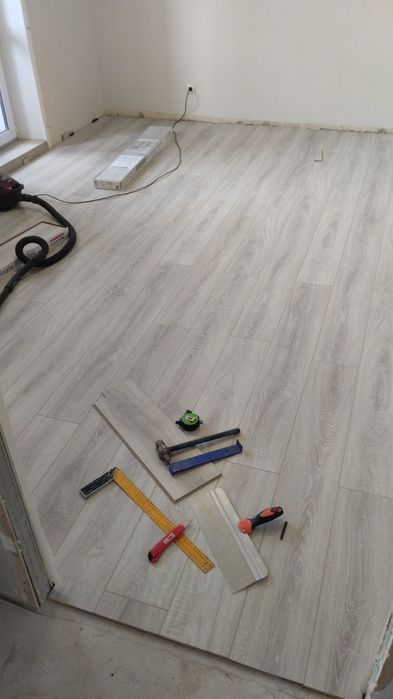 Укладка ламината