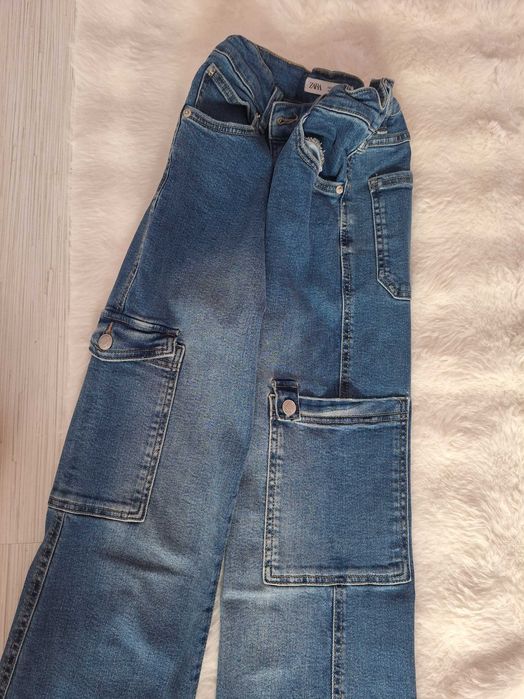 Сет от два чифта дънки за момиче в идеално състояние