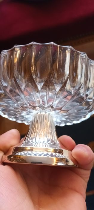 Bomboniera din Cristal și metal neferos