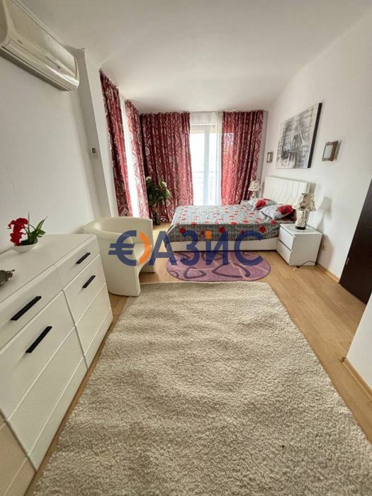 Продава се Тристаен апартамент в к.к. Слънчев бряг - 163 кв.м за 675 €/кв.м - Снимка #3