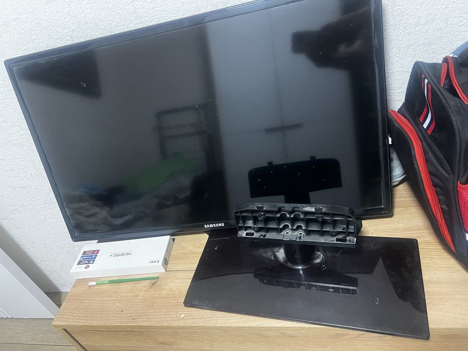 Продам телевизор самсунг