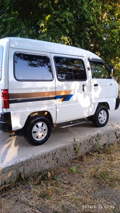 Damas avtomobil sotiladi