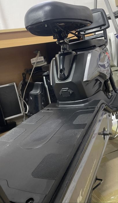 Скутер sk8 с электричеством